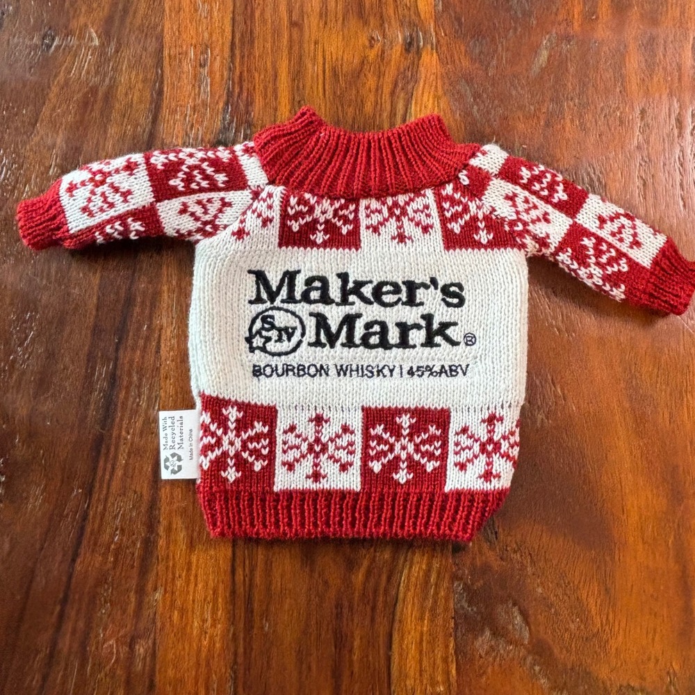 Makers Mark Bourbon Whisky Bottle Sweater Red White Snowflake‎ Holiday Barware